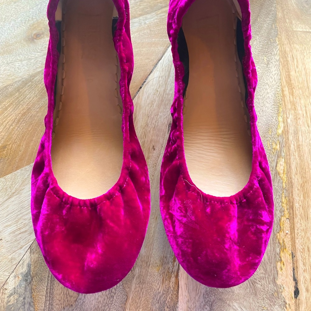 Tyrian Purple Tieks ✨